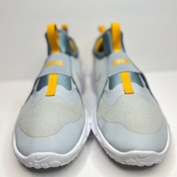 Nike Flex Runner 2 GS Big Kids Sz 6Y/Womens 7.5 DJ6038-409 Aura/Univ. Gold Nice! - Picture 3 of 15